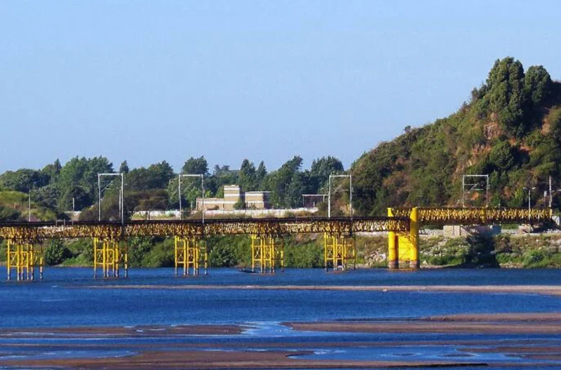 Chile BioBío Railway Bridge building project