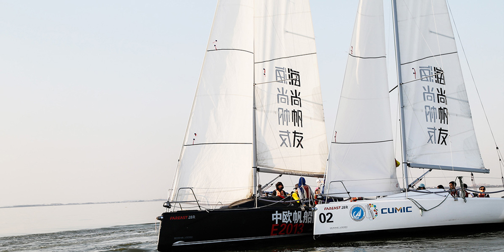 [Life at CUMIC] CUMIC Set Sail in Dianshan Lake