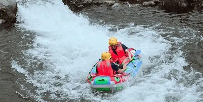 [Life at CUMIC] Rafting Trip